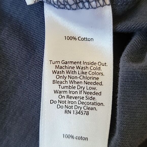 VINEYARD VINES NAVY BLUE LONG-SLEEVE VINTAGE WHALE POCKET T-SHIRT, SIZE XL - Picture 7 of 7